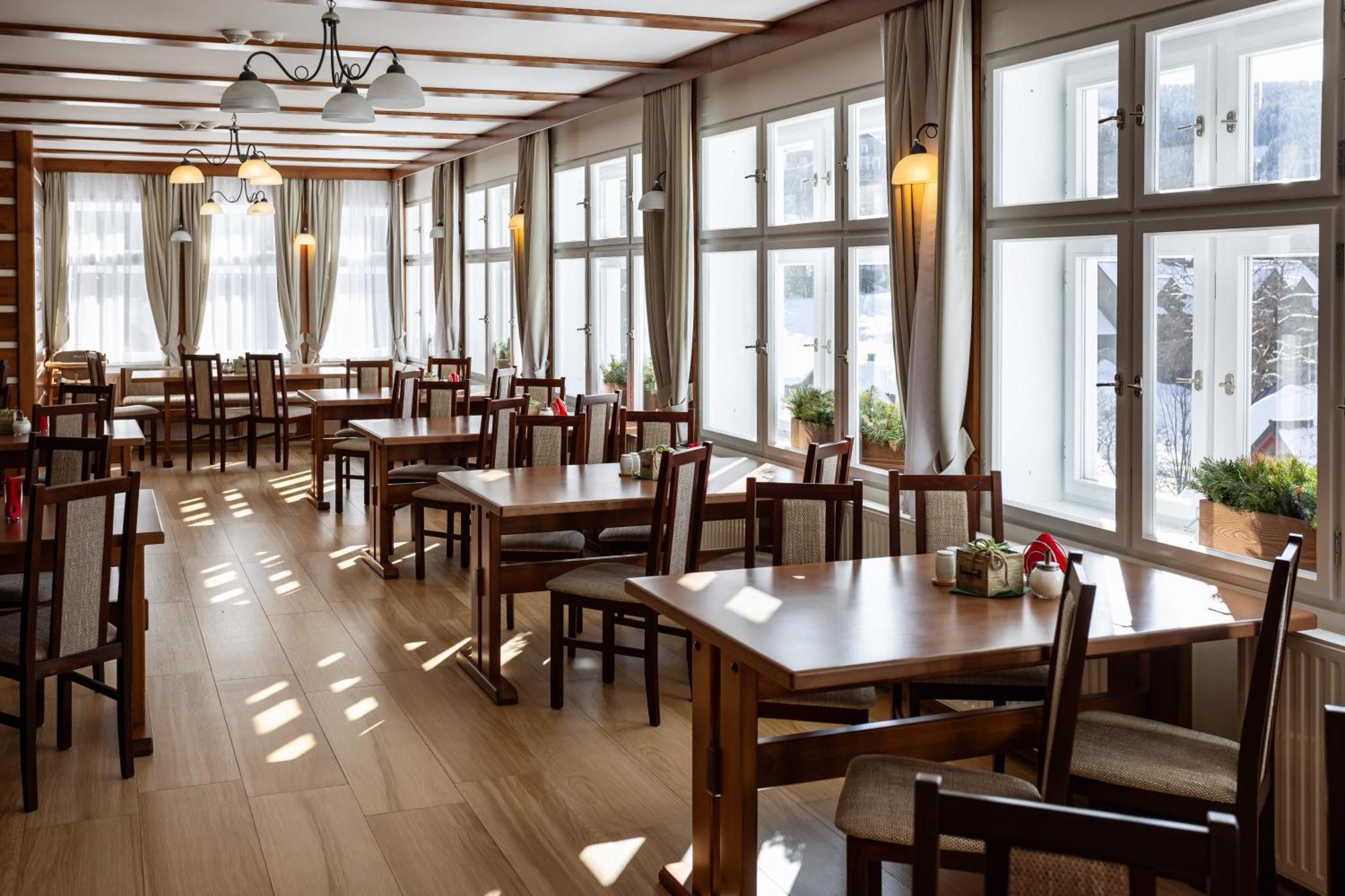 Špindlerŭv Mlýn Hotel Slavie מראה חיצוני תמונה
